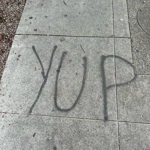 Meet your Posher, Deaky